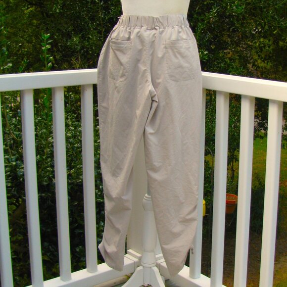 Coolibar UPF 50+ crop style capri pull on pants XS has pockets stretch luxury - Picture 5 of 6